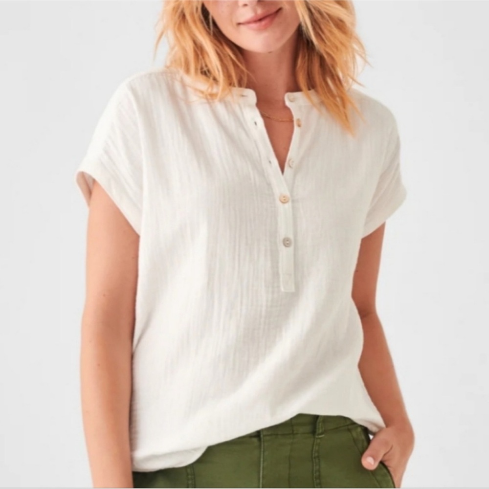 FAHERTY NWOT Dream Cotton Gauze Desmond White Organic Cotton Short Sleeve Top